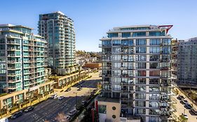 Pinnacle Hotel At The Pier